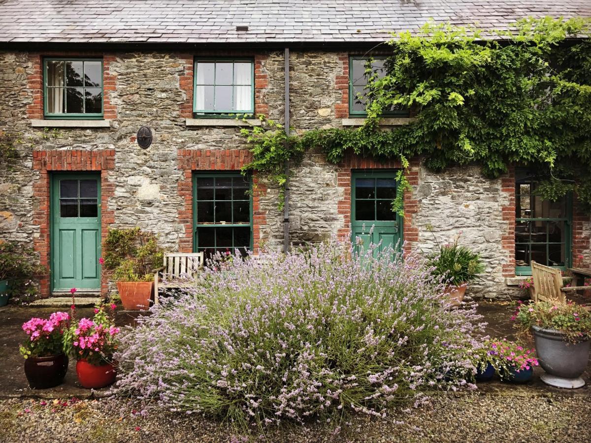 The Stable Yard House At Burtown House & Gardens Villa Athy Esterno foto