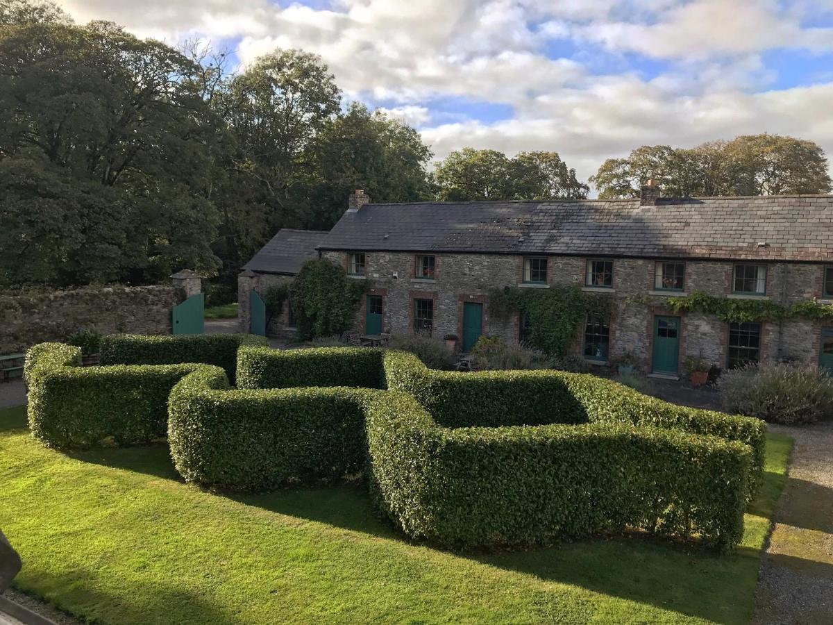 The Stable Yard House At Burtown House & Gardens Villa Athy Esterno foto